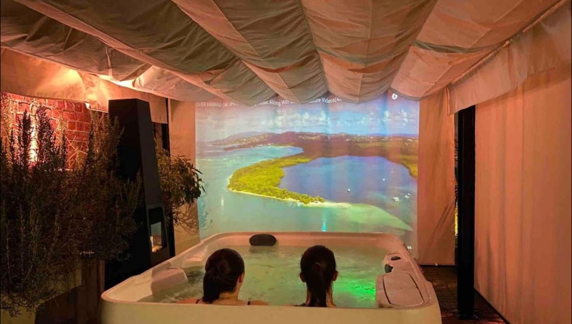 Appartement Le jacuzzi de Marie ll à Tourcoing Extérieur photo